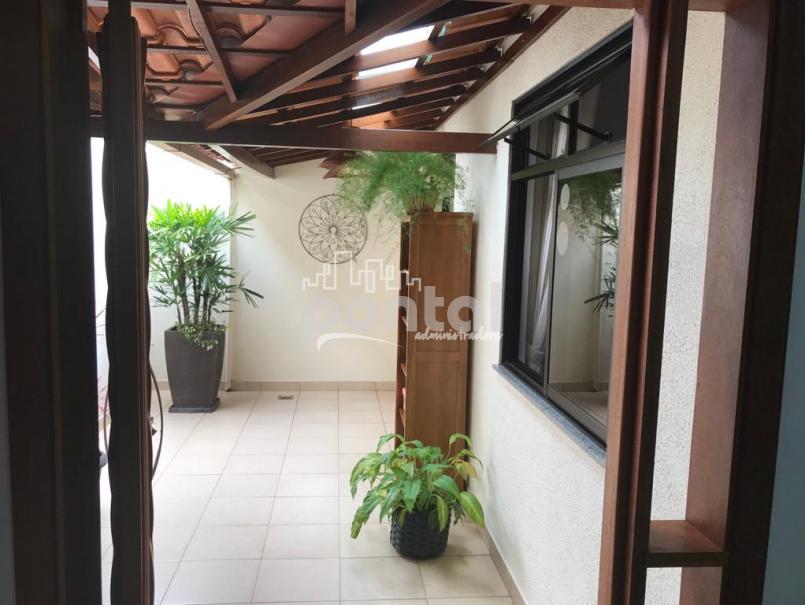 Apartamento com 02 quartos nas Braunes