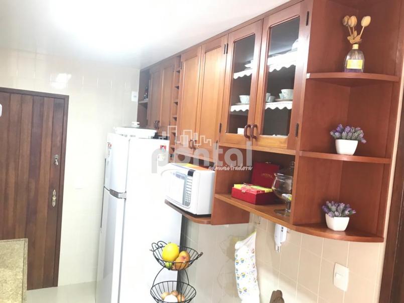 Apartamento com 02 quartos nas Braunes
