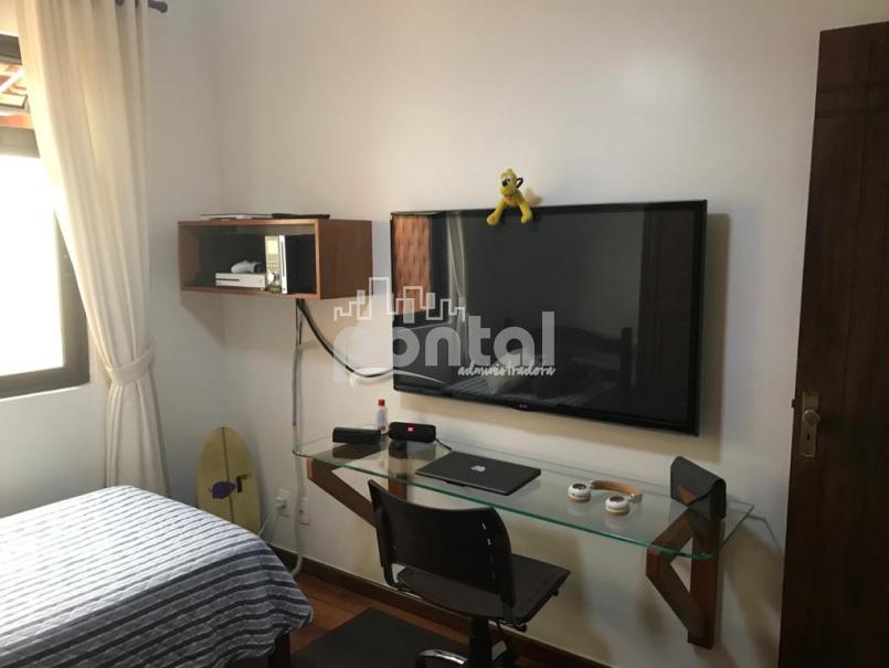 Apartamento com 02 quartos nas Braunes