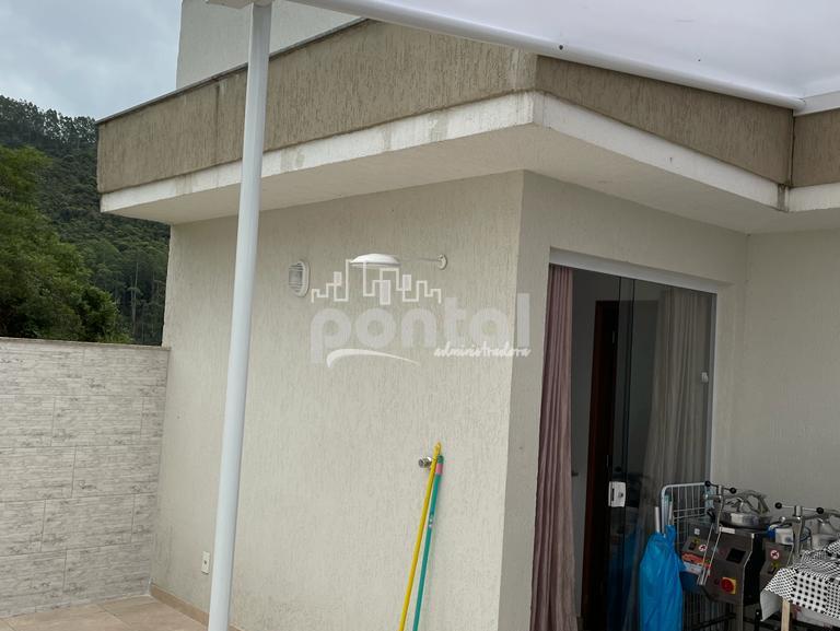 Casa Tríplex mobiliada  - Cônego