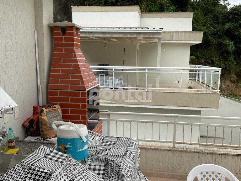 Casa Tríplex mobiliada  - Cônego