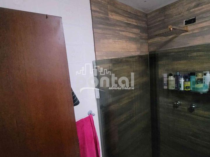 Apartamento com 02 quartos no Centro
