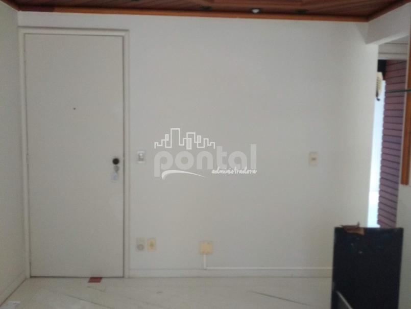 Apartamento com 02 quartos no Cond. Serraville