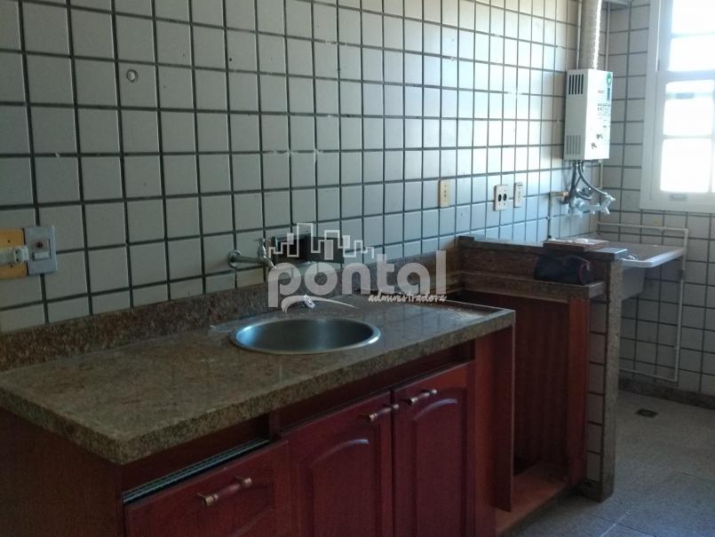 Apartamento com 02 quartos no Cond. Serraville