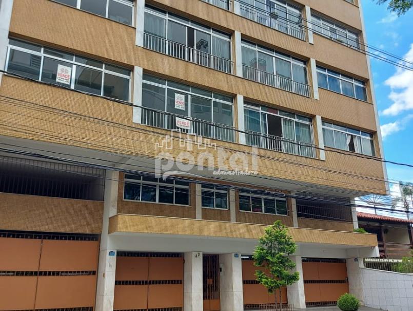 Apartamento com 02 quartos no Centro