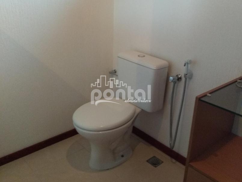EXCELENTE CASA EM CONDOMÍNIO FECHADO NO CÔNEGO