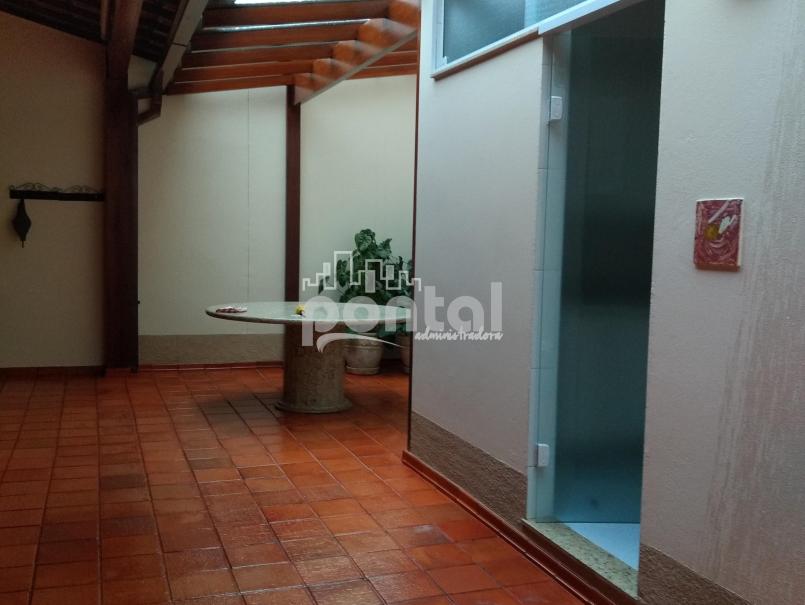 EXCELENTE CASA EM CONDOMÍNIO FECHADO NO CÔNEGO