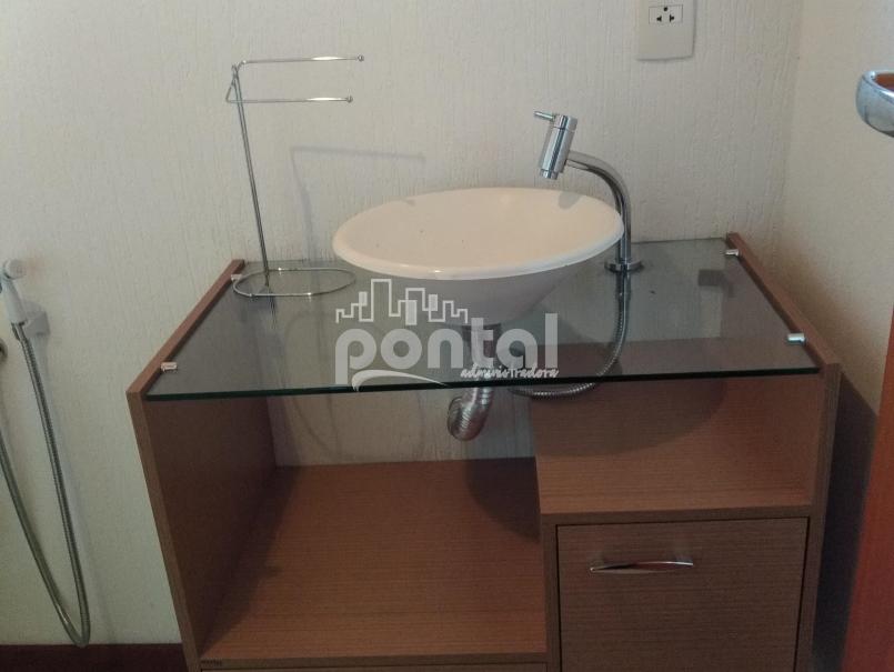 EXCELENTE CASA EM CONDOMÍNIO FECHADO NO CÔNEGO