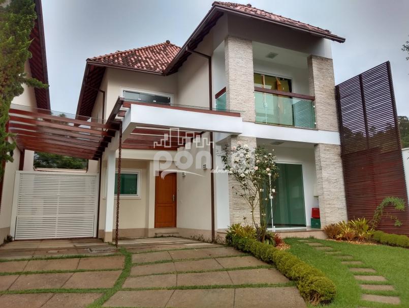 EXCELENTE CASA EM CONDOMÍNIO FECHADO NO CÔNEGO