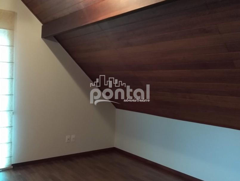 EXCELENTE CASA EM CONDOMÍNIO FECHADO NO CÔNEGO