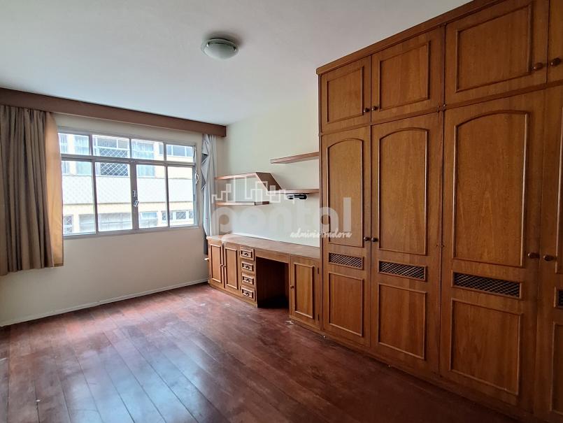 Apartamento com 03 quartos na Vilage