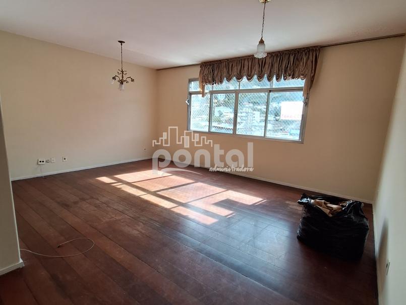 Apartamento com 03 quartos na Vilage
